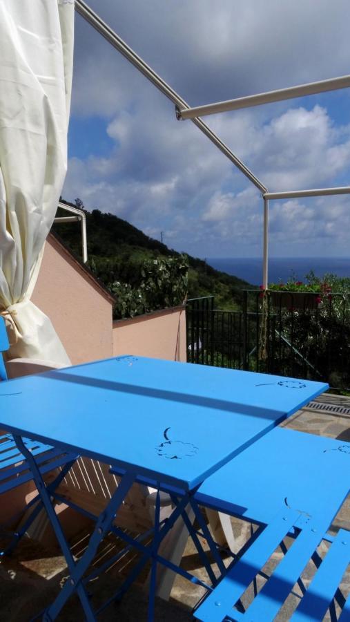 La Casa Dei Limoni Bed & Breakfast Genoa Exterior photo