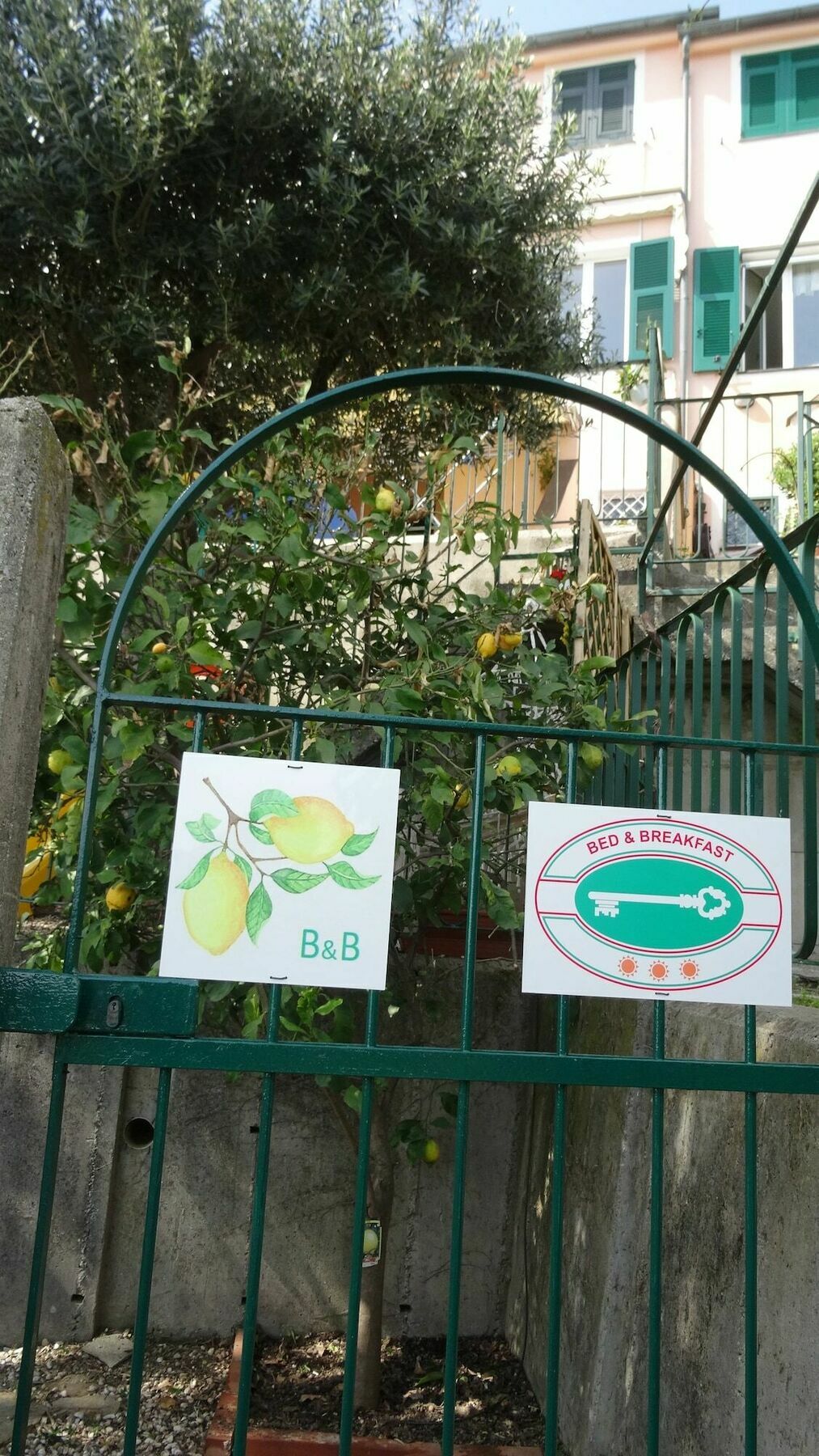 La Casa Dei Limoni Bed & Breakfast Genoa Exterior photo